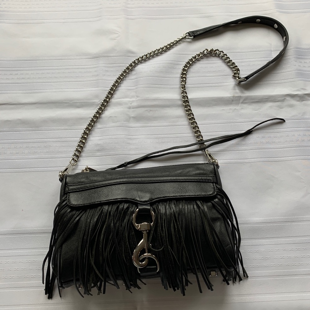 Cross body bag with fringe